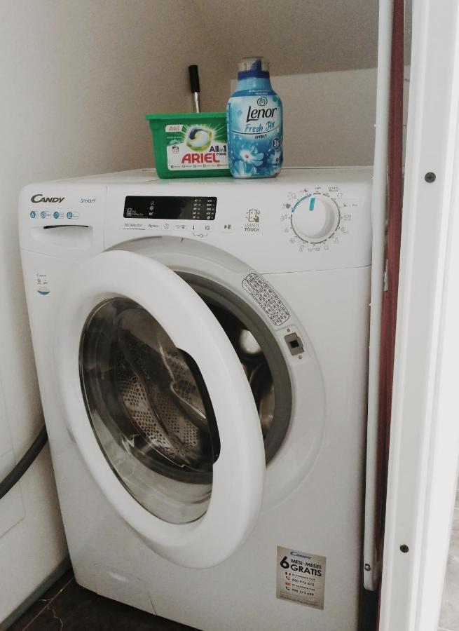 Apartman Pri Parku Sered' Exteriör bild